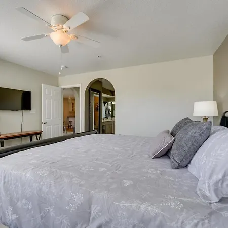 Branson Condo On Fairway Steps From Resort Pools!